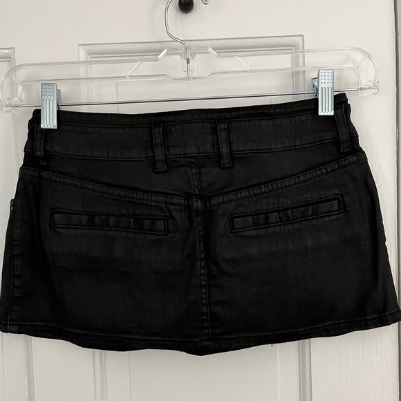 SER.O.YA RILEY WAX COATED BLACK DENIM MINI SKIRT 26 NEW Edgy Grunge Bikercore - Picture 8 of 14